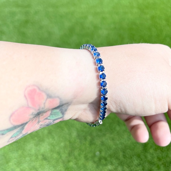 925 Sterling Silver DarkBlue Tennis Bracelet - Picture 3 of 8